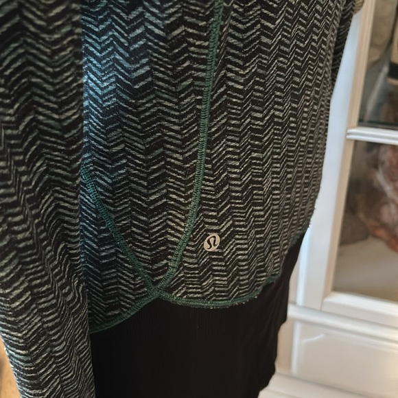 Lululemon Daily Practice Full Zip - Picture 7 of 9